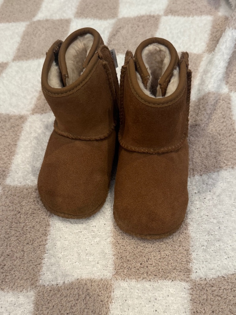 Ugg - 4/5 Walker